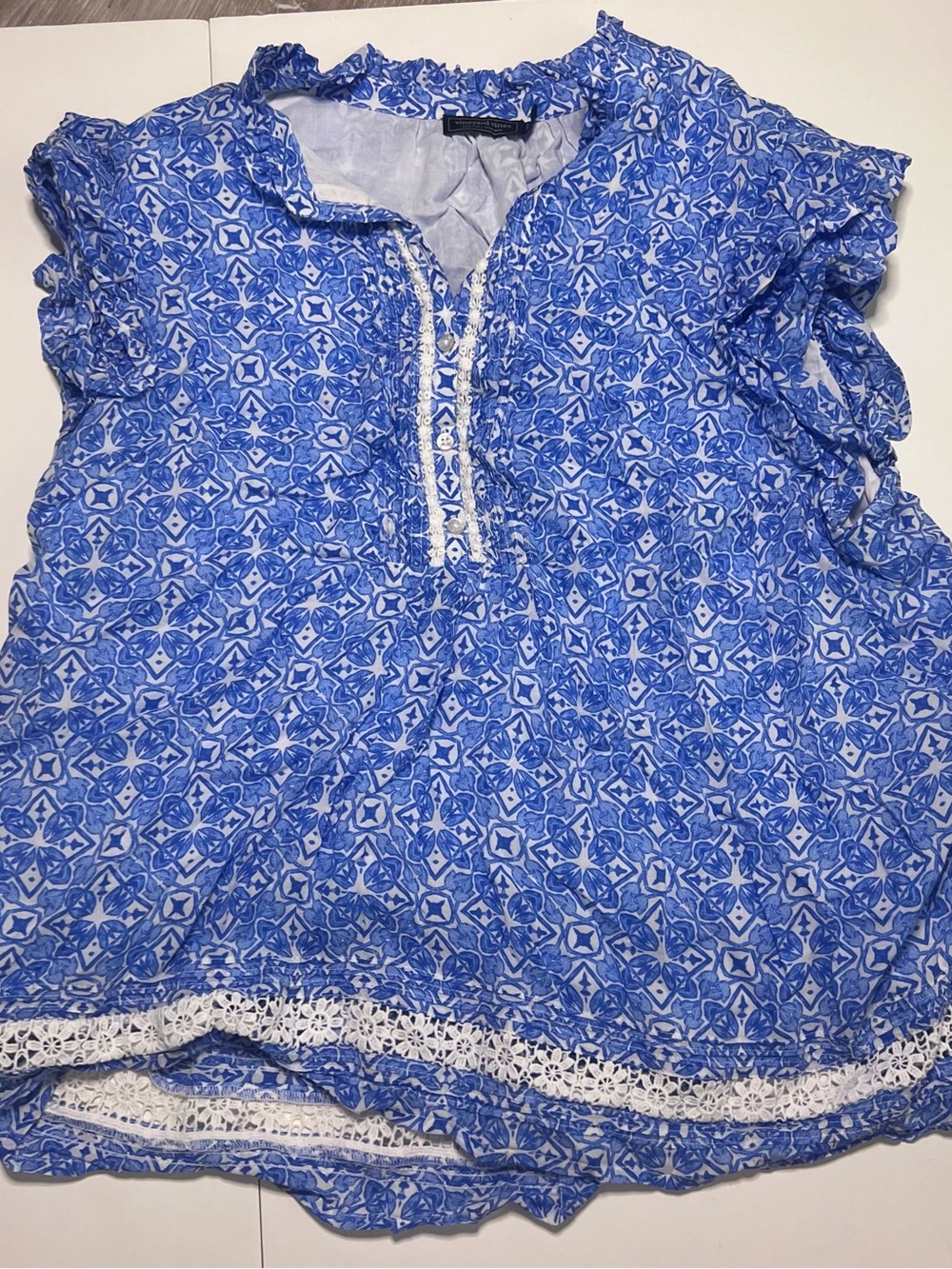 Vineyard Vines Blue and White Printed Peasant Tunic